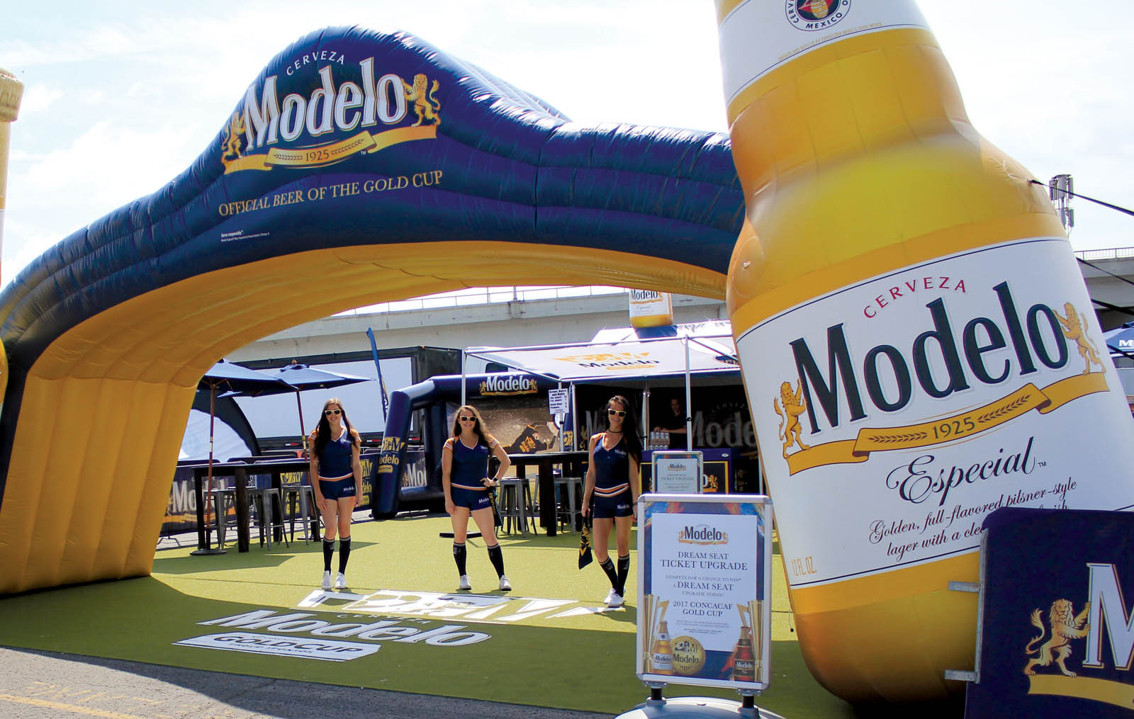 ModFence, FloorEXP, California Portable Dance Floor combine as Event Product Solutions